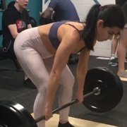 17 years old Fitness girl Natalie Deadlifts